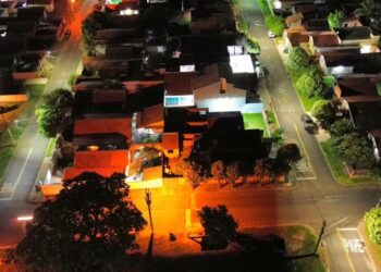 Prefeitura de Camapuã realiza melhorias na iluminação pública nos bairros Cristo Redentor, Jardim do Éden e BNH
