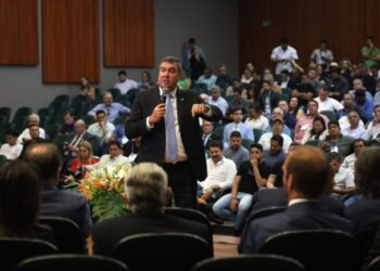 Governo de MS reafirma aos vereadores compromisso de levar investimentos aos 79 municípios