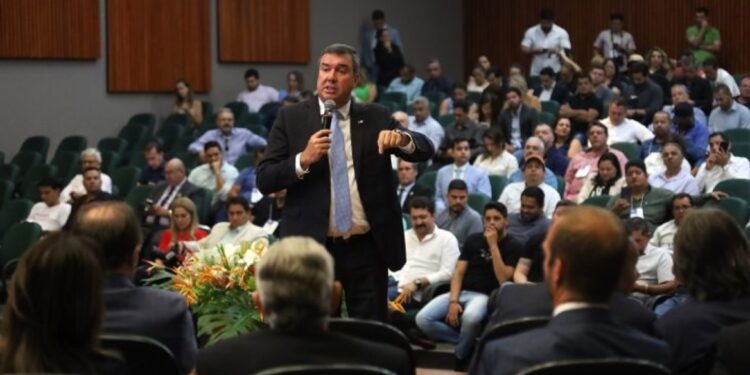 Governo de MS reafirma aos vereadores compromisso de levar investimentos aos 79 municípios