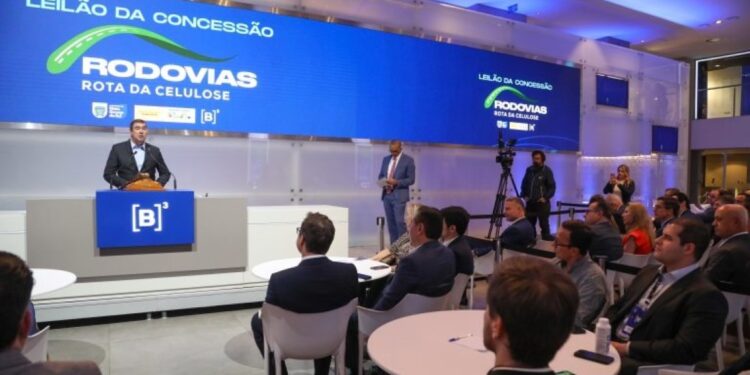 Rota da Celulose tem consórcio vencedor em disputa na bolsa de valores