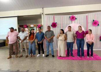 Escola infantil promove homenagem às mães com apresentações e sorteios em Alcinópolis