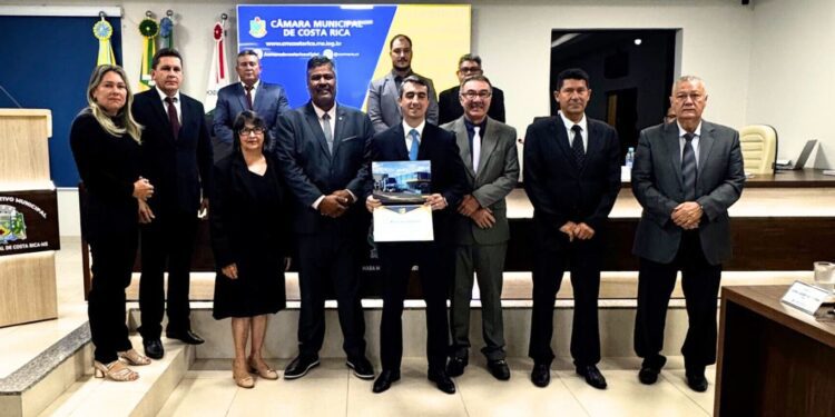 Juiz Francisco Soliman é homenageado pela Câmara de Costa Rica