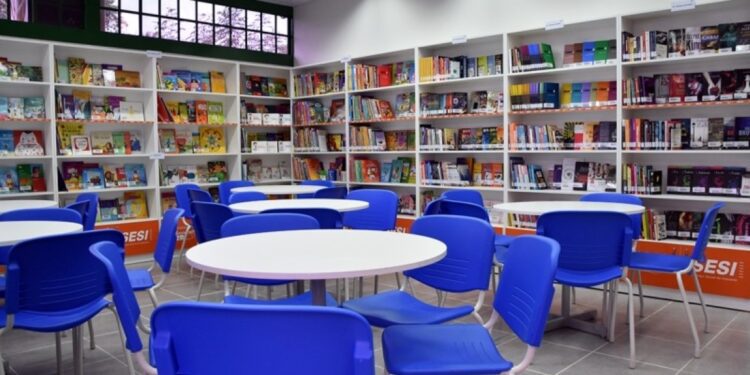 Projeto 60+ capacita terceira idade em tecnologia digital em Costa Rica