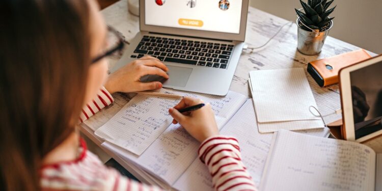 MEC Endurece Regras para Educação a Distância em Cinco Graduações