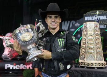 José Vitor Leme de Mato Grosso do Sul é tricampeão mundial de montaria em touros