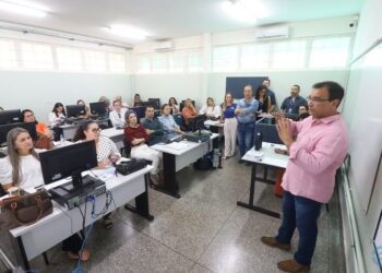 Coxim abre série de encontros para capacitação de prefeitos e secretários municipais no MS