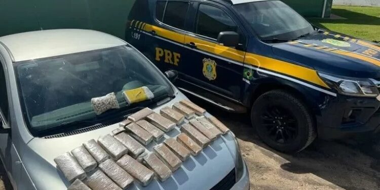 PRF apreende maconha e cocaína escondidas em veículo abordado em Chapadão do Sul