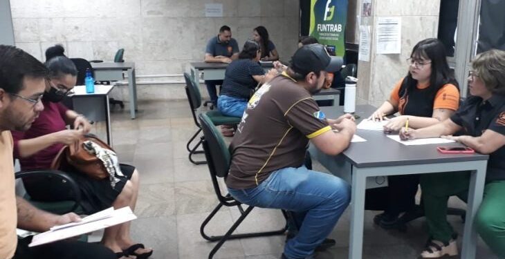 Empresas de construção civil e de logística oferecem 93 oportunidades em Ribas e distrito de Dourados