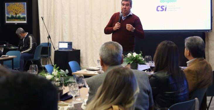 Governo de MS discute as perspectivas do setor industrial e ações de qualificação profissional