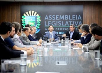 Governo apresenta aos deputados expansão da infra e desafios da saúde em MS