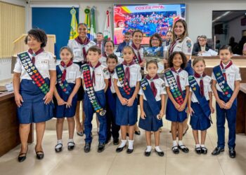 Câmara Municipal de Costa Rica presta homenagem a clube infantil por conquistas em evento estadual