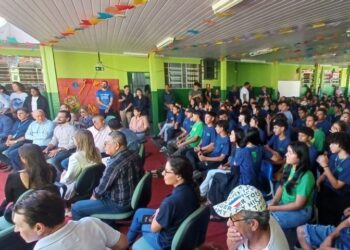 Ponto de Entrega Voluntária de resíduos inova e traz conceito educativo em escola estadual de MS