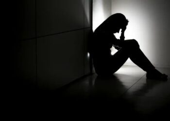 Governo promove capacitação para prevenir suicídios e acolher adolescentes em sofrimento emocional