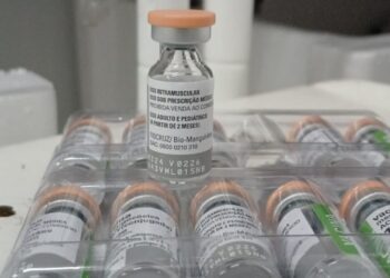 Com mais de 50 mil doses recebidas, nova vacina contra meningite está disponível pelo SUS em todo o MS