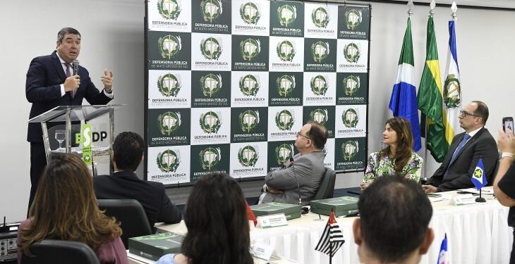 Em encontro com defensores públicos, Governo de MS defende inclusão e combate a extrema pobreza