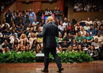 Inteligência emocional e protagonismo na gestão pública são destaques no Encontro de Gestores de Pessoas