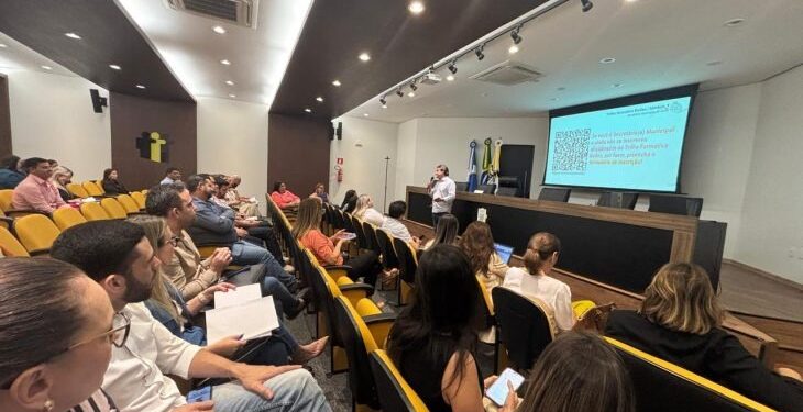 SES capacita secretarias municipais de saúde em trilha formativa para efetivar a regionalização do SUS no MS