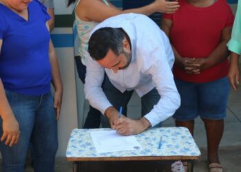 Prefeito Weliton Guimarães impulsiona o “Ampliando Sonhos IV” e transforma lares de Alcinópolis