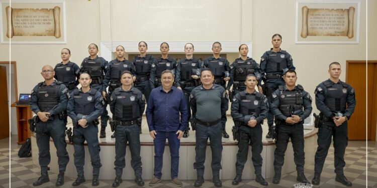 Leocir Montanha articula reforço policial e São Gabriel do Oeste ganha sete novos soldados
