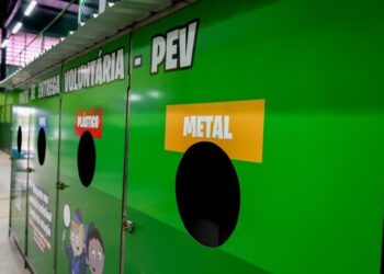 Primeira escola de conceito sustentável de Mato Grosso do Sul recebe nova estação de coleta seletiva