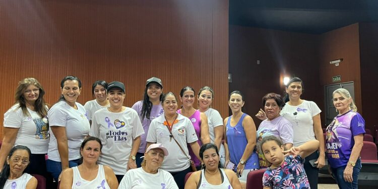 Dayane Fernandes organiza ato público em defesa das mulheres em Camapuã