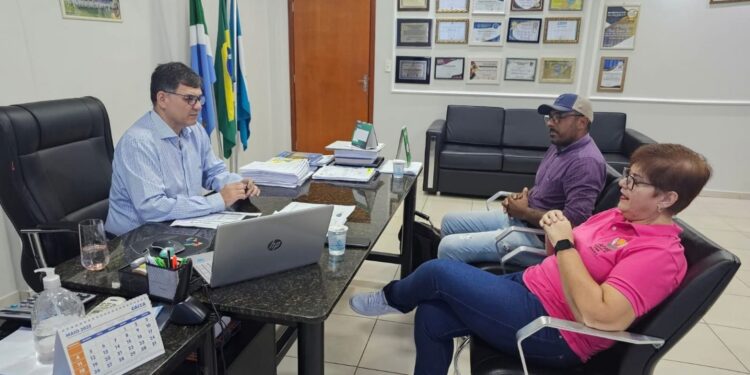 Camapuã garante novos investimentos e reforça parceria com a APAE