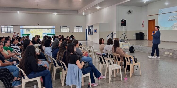 Formação em Camapuã aborda neurodiversidade e saúde emocional na rede pública