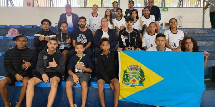Estudantes de Costa Rica representam o município nos Jogos Escolares do MS