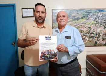 Convite oficial entregue em Alcinópolis reforça integração regional nas festividades de Figueirão