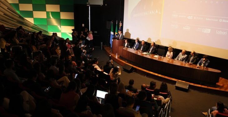 MS recebe Caravana da Inovação e firma termo de cooperação para fortalecer a advocacia pública