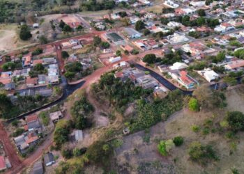 Obras de pavimentação transformam ruas do Jardim São Bento em Camapuã