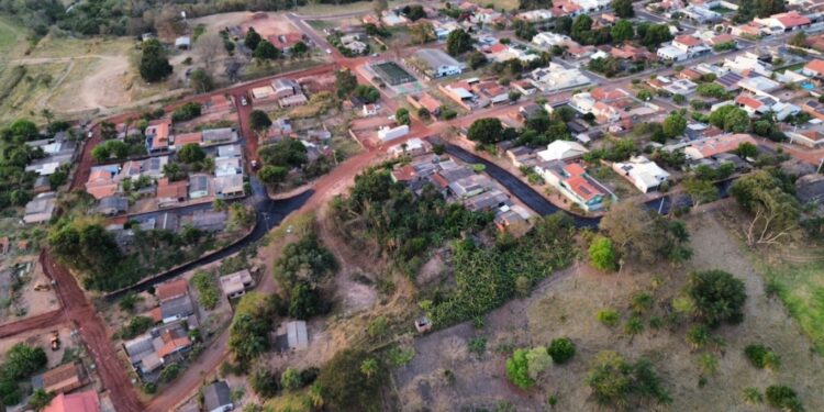 Obras de pavimentação transformam ruas do Jardim São Bento em Camapuã