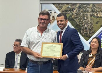 Zé Galdino é agraciado com Título de Cidadão Figueirãoense, trajetória no laço e investimentos locais sustentam reconhecimento