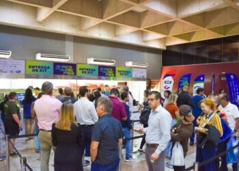 3ª Corrida dos Poderes: entrega de kits e palestras preparam participantes para a competição deste sábado