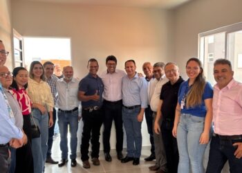 Costa Rica entrega novas 33 moradias em ação conjunta com governo estadual