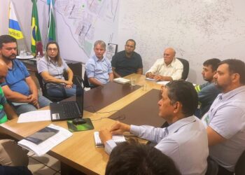 Juvenal Consolaro reúne secretariado e define prioridades de gestão em Figueirão