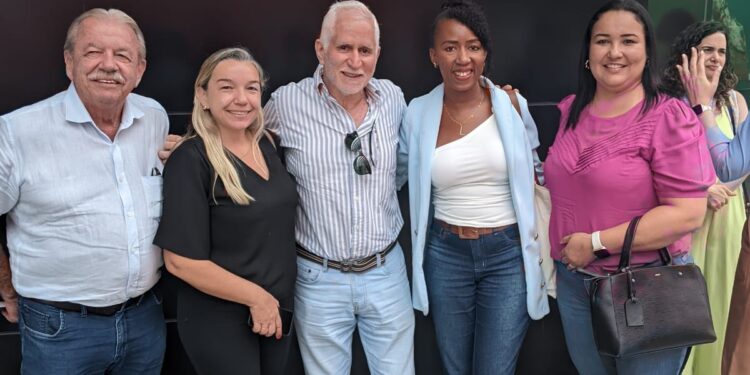 Alcinópolis marca presença em seminário ambiental no Bioparque do Pantanal