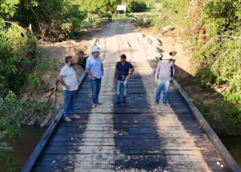 Weliton Guimarães confere entrega de ponte reconstruída e reforça ações de infraestrutura rural