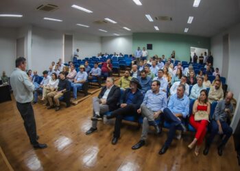 Weliton Guimarães reforça parceria com governo estadual em reunião com Governador