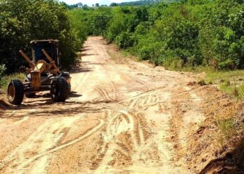 Infraestrutura rural em foco: Jean Carlos acompanha obras na região do Pulador em Camapuã