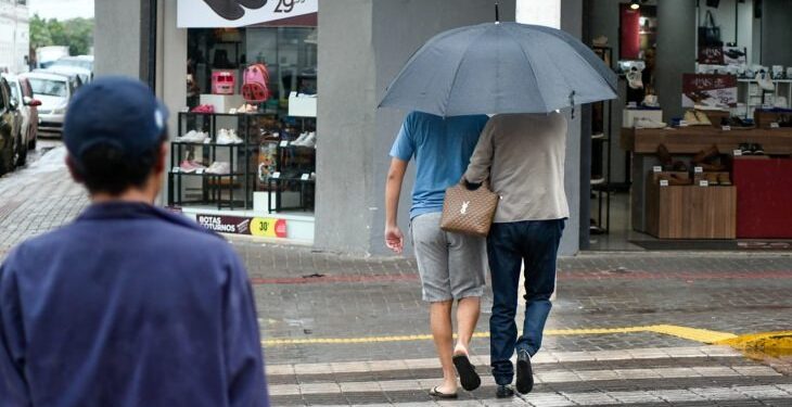 Meteorologia projeta verão com chuvas irregulares e temperaturas acima do normal