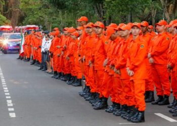 MS reforça atuação dos Bombeiros com entrega de novas viaturas e formatura de oficiais e soldados temporários
