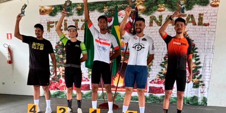 Competição de mountain bike em Alto Garças reúne ciclistas de Costa Rica com resultados expressivos