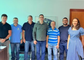 Municípios da região se reúnem em Costa Rica para debater reforma tributária