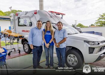 Leocir Montanha participa de ação no Areado com anúncio de obras