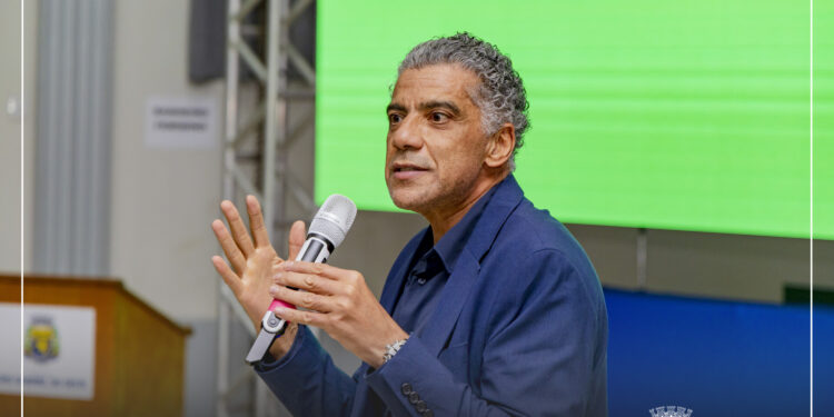 Palestra sobre autismo reúne grande público e consolida São Gabriel do Oeste como referência em inclusão