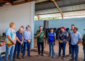 Aproxima+SGO no Itaqui: prefeito Leocir anuncia perfuração de poço, novo playground e caminhão baú para fortalecer agricultura familiar