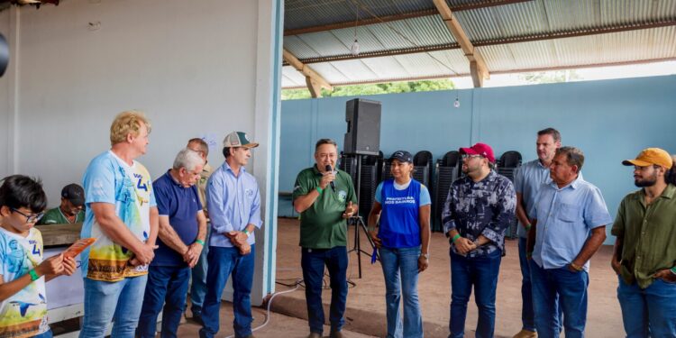 Aproxima+SGO no Itaqui: prefeito Leocir anuncia perfuração de poço, novo playground e caminhão baú para fortalecer agricultura familiar