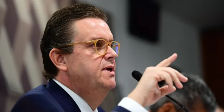 Ministro diz que governo já ressarciu mais de 4,5 milhões de vítimas de fraude no INSS