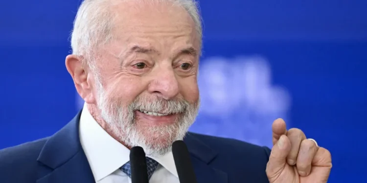 Datafolha: 70% dos brasileiros veem relação entre Lula e Congresso marcada por confronto
